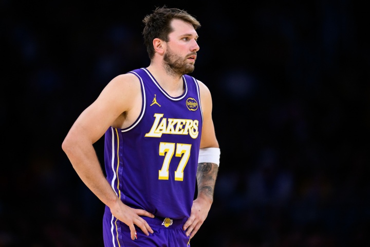 不升反降!东契奇去年排名ESPN百大第三 今年下滑至第四位